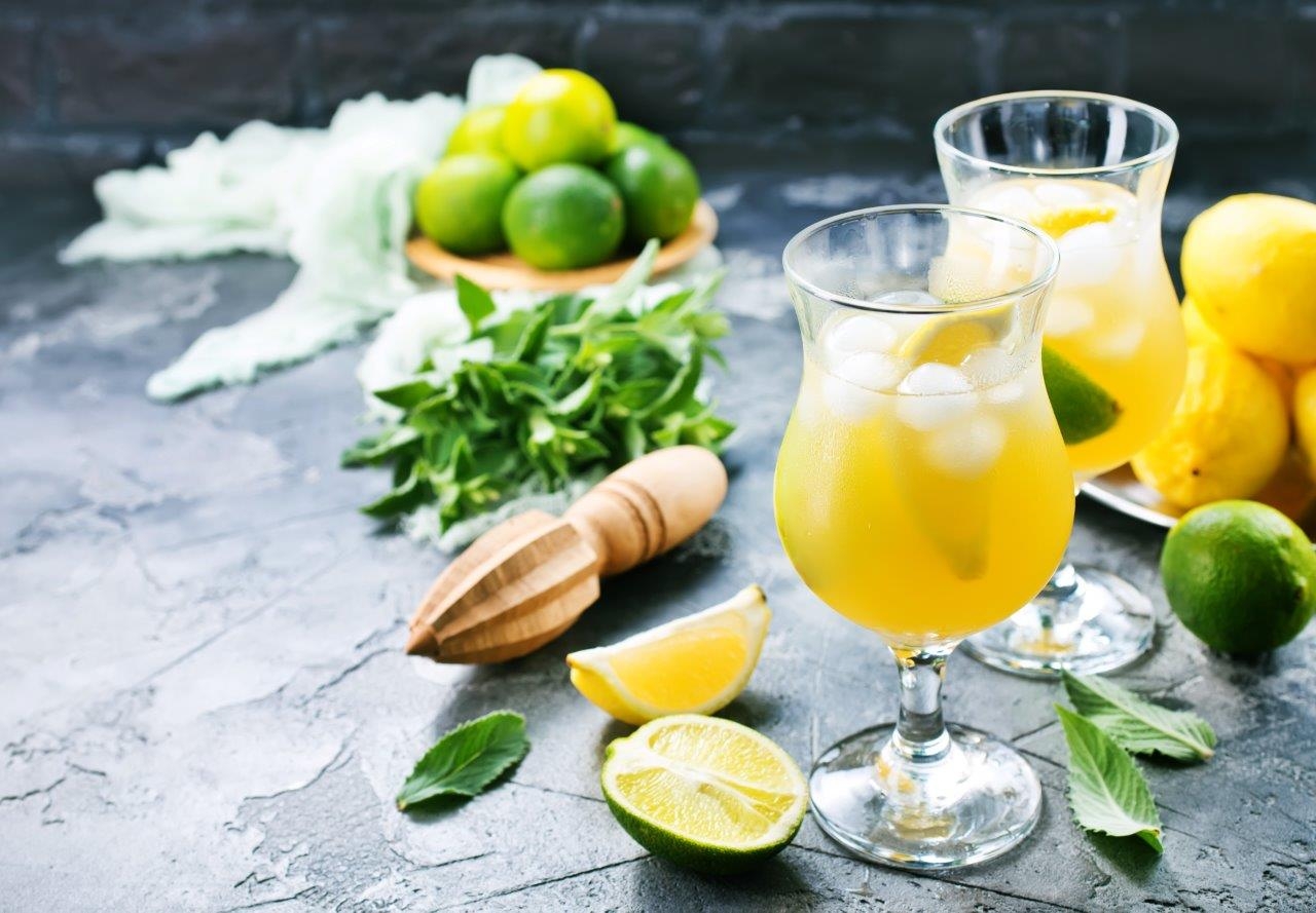 Ev yapımı limonata içmek böbrek taşı oluşumunu önlüyor