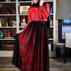 Kırmızı-Tüllü-Elbise-250x250.jpg